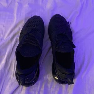 SZ 7/Air Max 270 BG ‘Triple black’